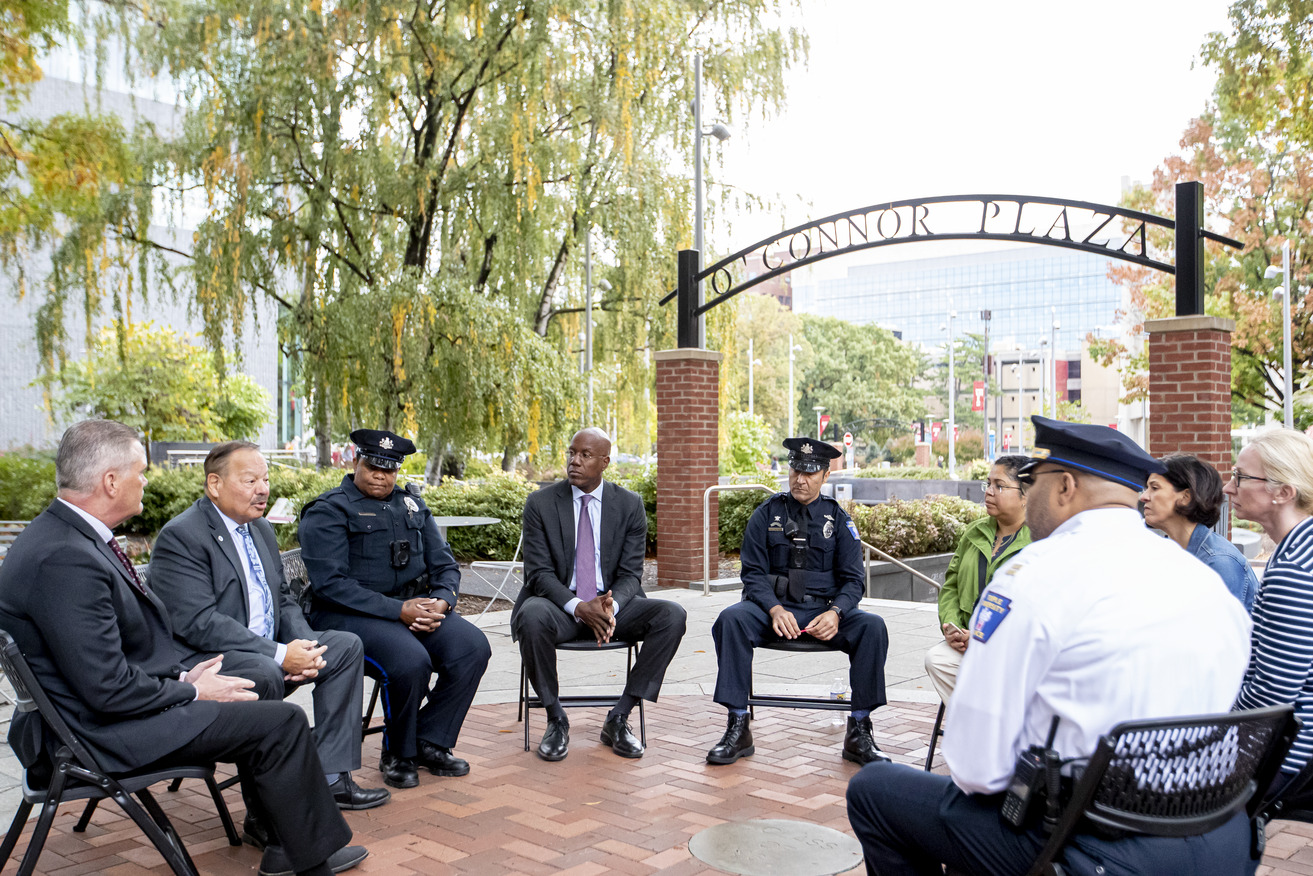 President Wingard and members of the Temple Police Department and Temple Family Council pictured.