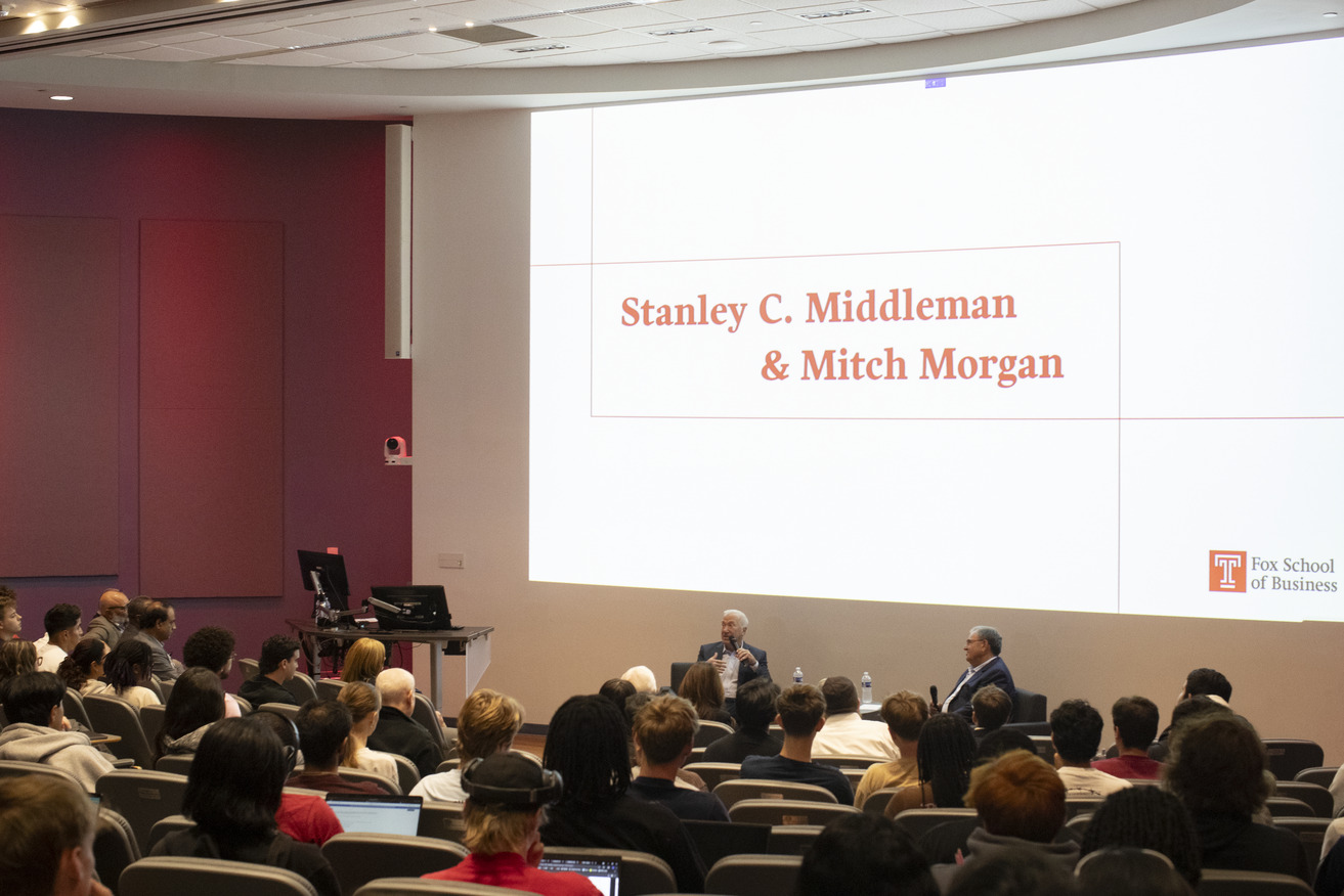 Temple students gather in Alter Hall in a fireside chat with Board Chair Mitchell Morgan, FOX ’76, LAW ’80, and Stanley Middleman, FOX ’76