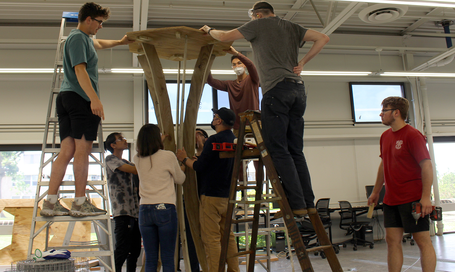 This summer, 19 Master of Architecture graduate students are gaining hands-on experience during Special Topics in Site and Context, an inaugural course in the Tyler Summer Design-Build Institute. 