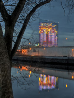 Temple "T" on the Cira Centre