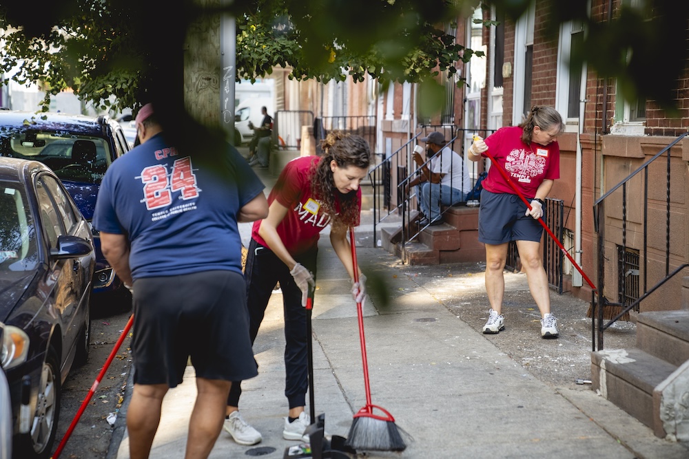 temple staff and faculty clean up philadelphia