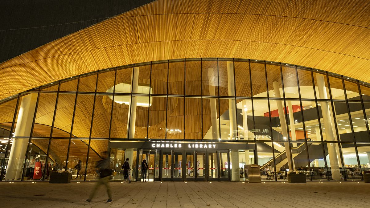 Looking into the main entrance of Charles Library. 