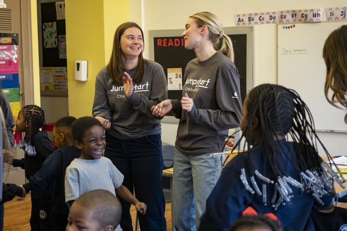 Temple Jumpstart members with preschool children in the classroom at St. Malachy