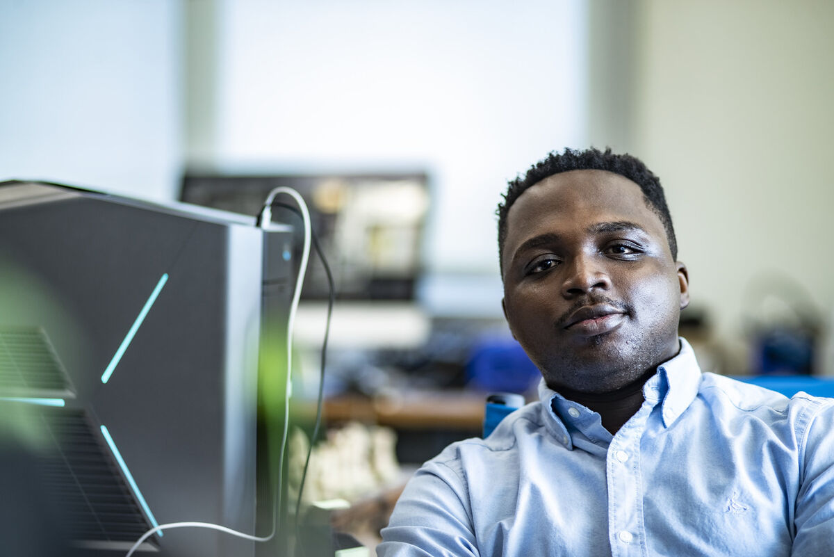 Image of Timi Olofinyolemi.