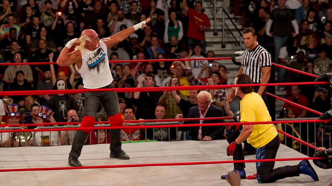 Hulk Hogan pictured with Sting.