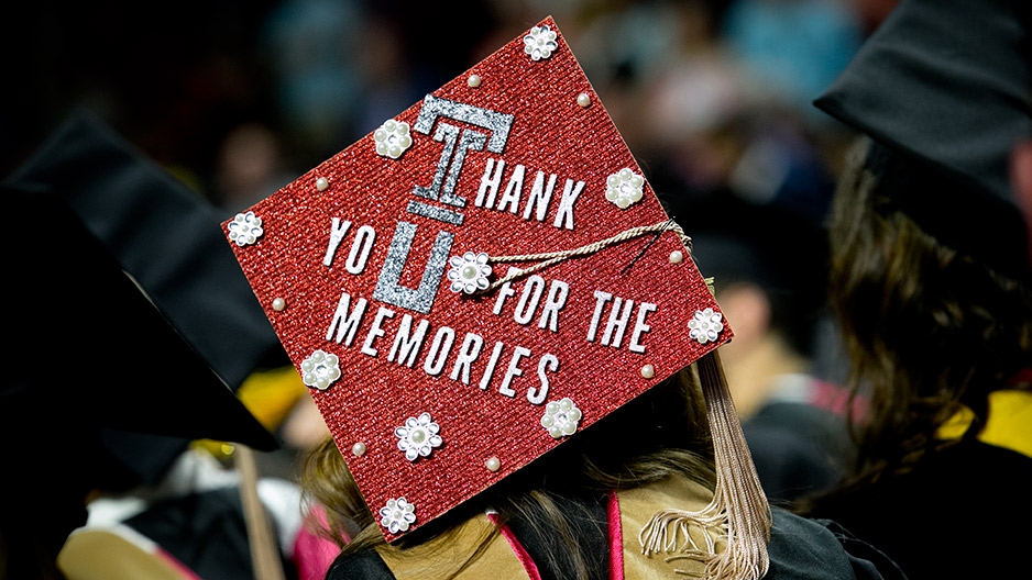 A Commencement cap that reads “Thanks for the memories.”