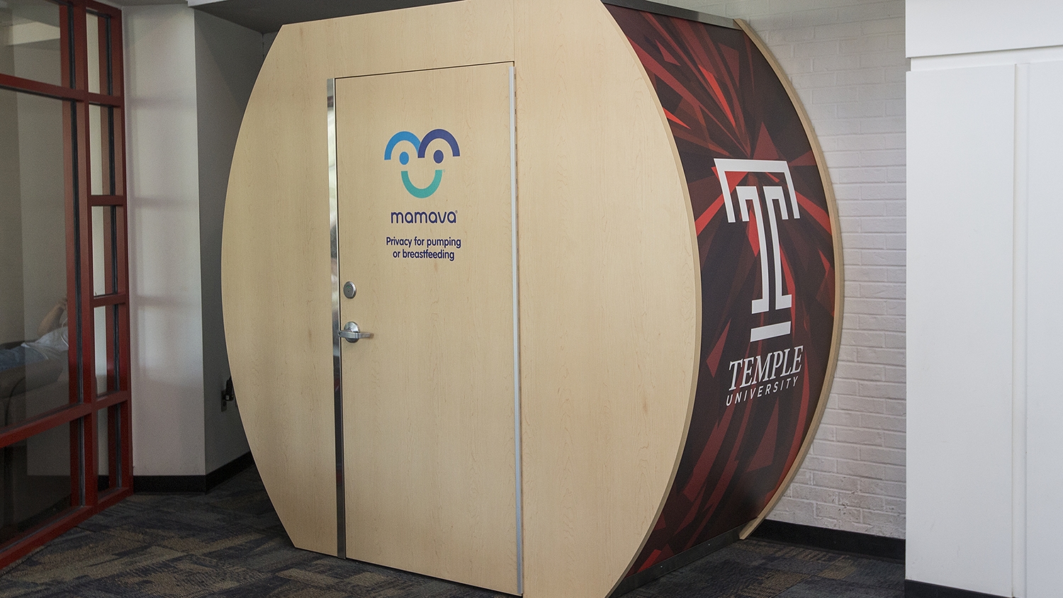 The new lactation suite in the Student Center, emblazoned with the Temple "T."