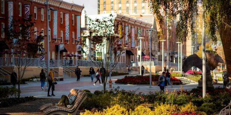 Students along O'Connor Plaza and Liacouras Walk
