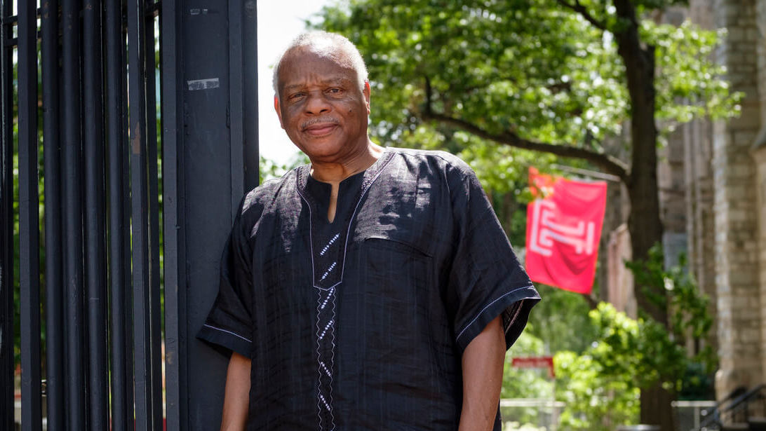 A portrait of Molefi Kete Asante