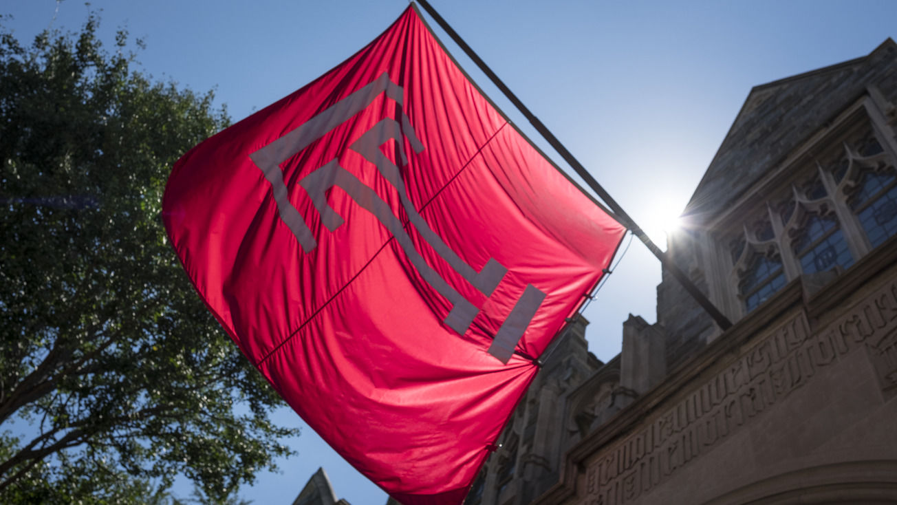 Temple flag pictured.