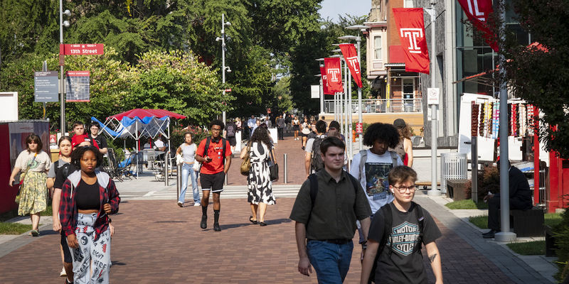 Students walking on campus 