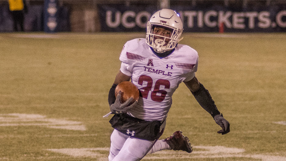 Travon Williams on the field