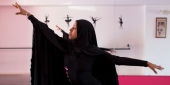 Roneisha Smith-Davis dancing