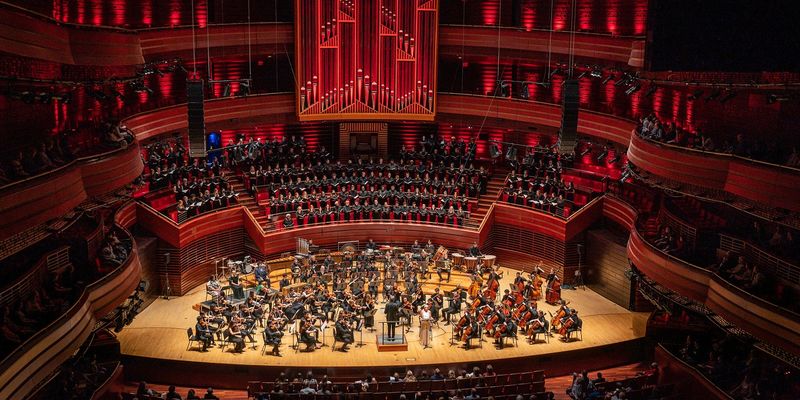 Boyer students and faculty light up the Kimmel Center at